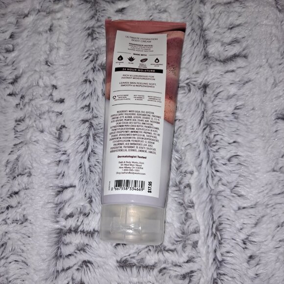 Bath & Body Works Wild Sand Body Cream New - Picture 2 of 2